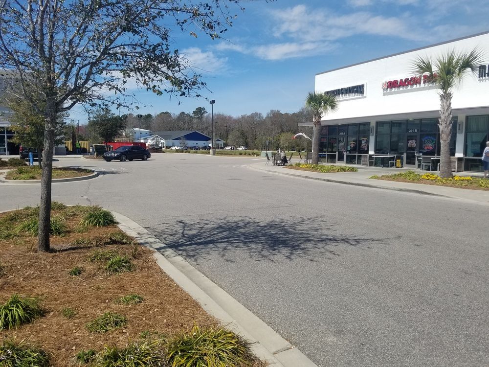 Fresh Drive Outparcel Lot 7-1.23 Acre Tract: Towne Centre Parkway Lot 7, Myrtle Beach, SC 29579